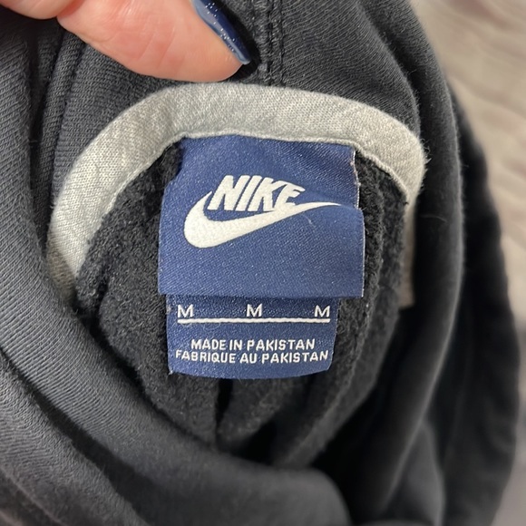 Nike Black High Neck Pullover Hoodie Womens Sz Medium! - Picture 7 of 7